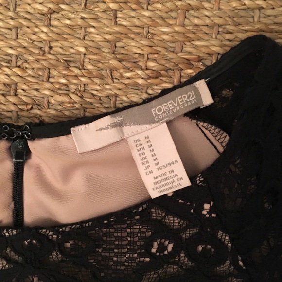 Pink and black lace dress size medium Forever 21 - Picture 4 of 4